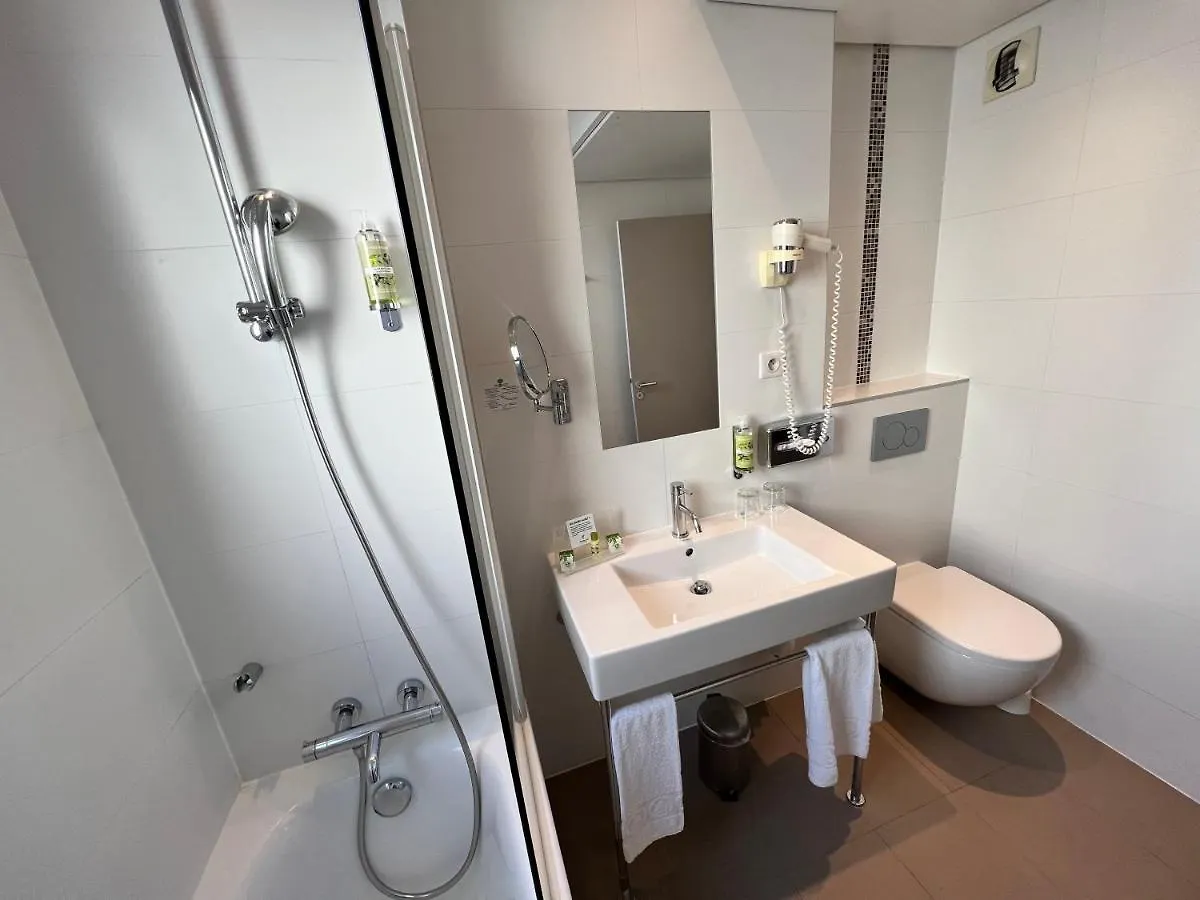 Paris-auteuil By Ihg