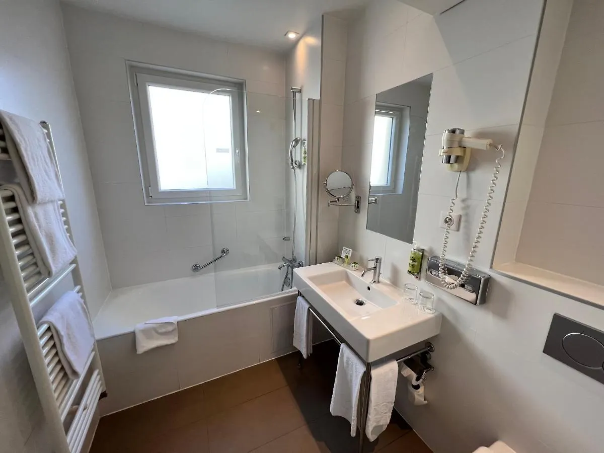 Paris-auteuil By Ihg Hotel