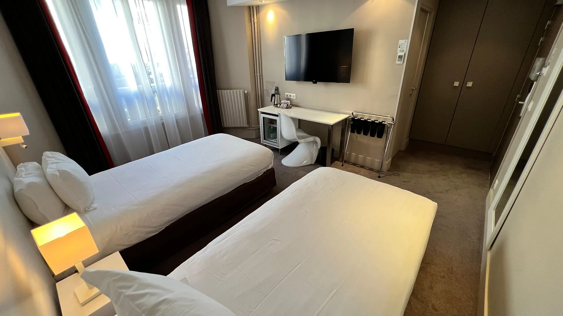 Hotel Paris-auteuil By Ihg Paris