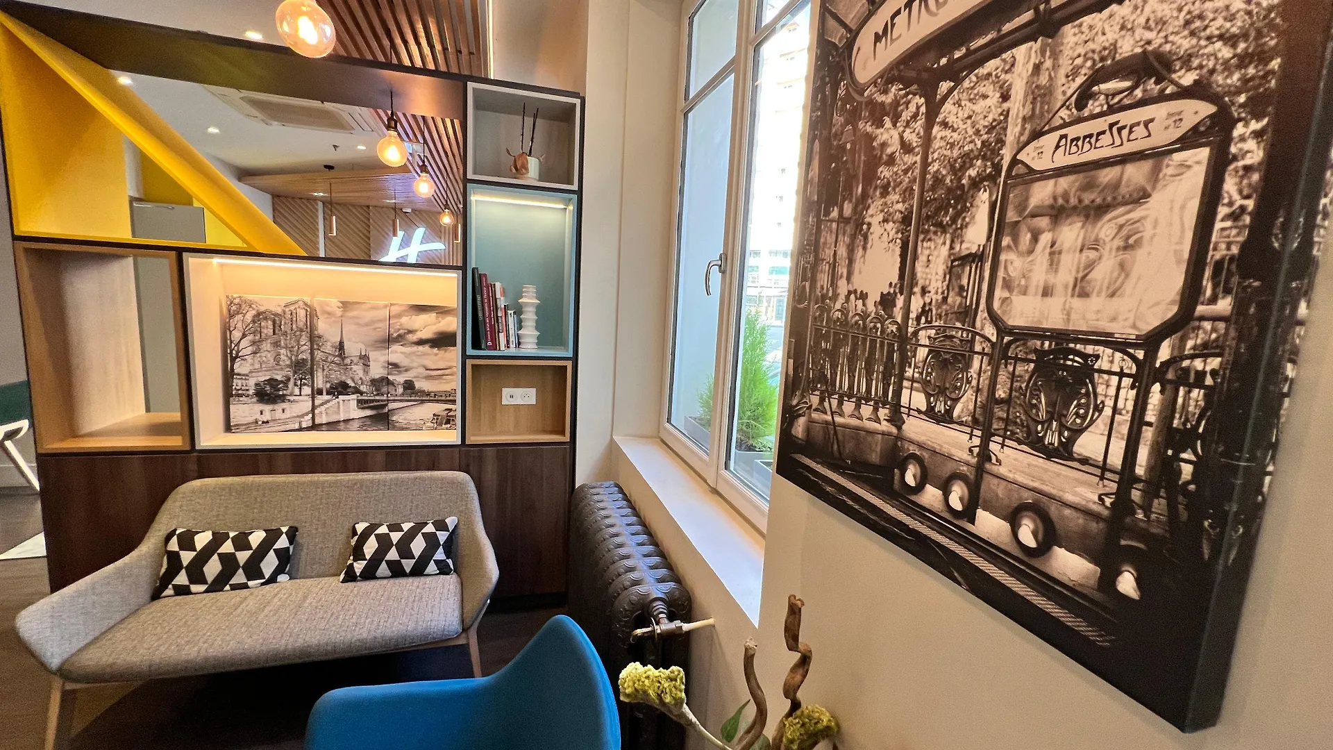 Hotel Paris-auteuil By Ihg 3*